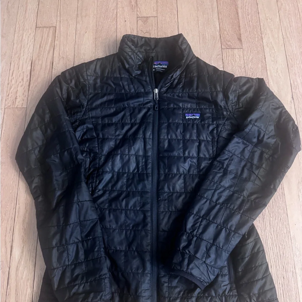 Patagonia Black Nano Jacket - Picture 1 of 3